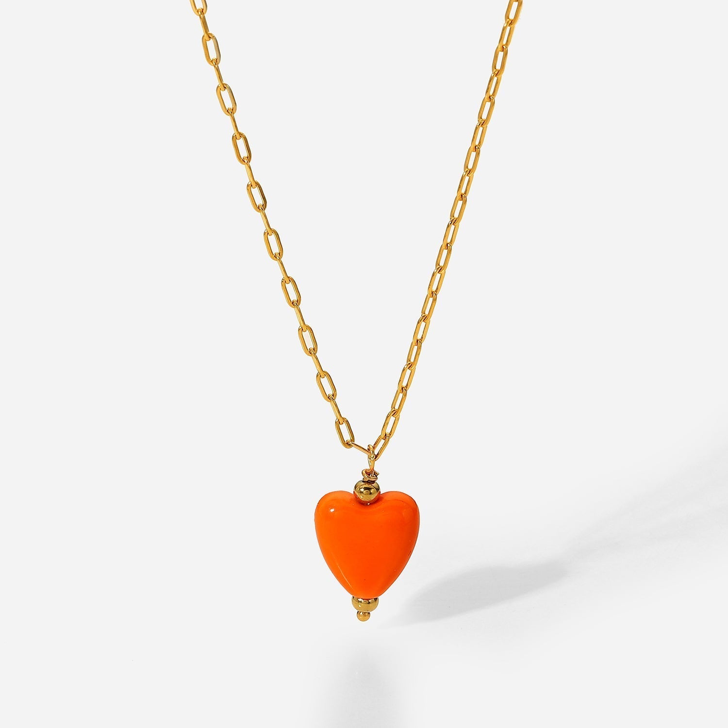 Halskæde med orange hjerte
